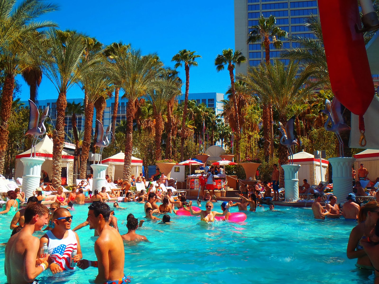A Stay at Flamingo Hotel & Casino Las Vegas The Aussie Flashpacker
